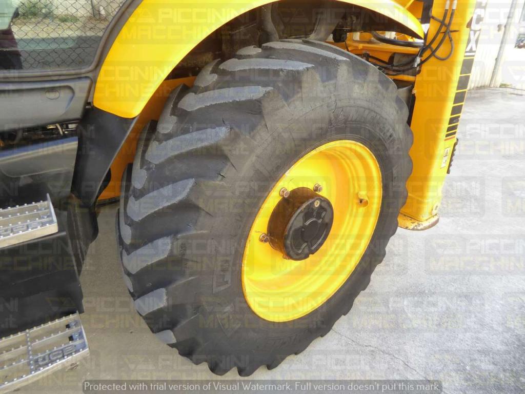 JCB 4CX PRO Foto 17