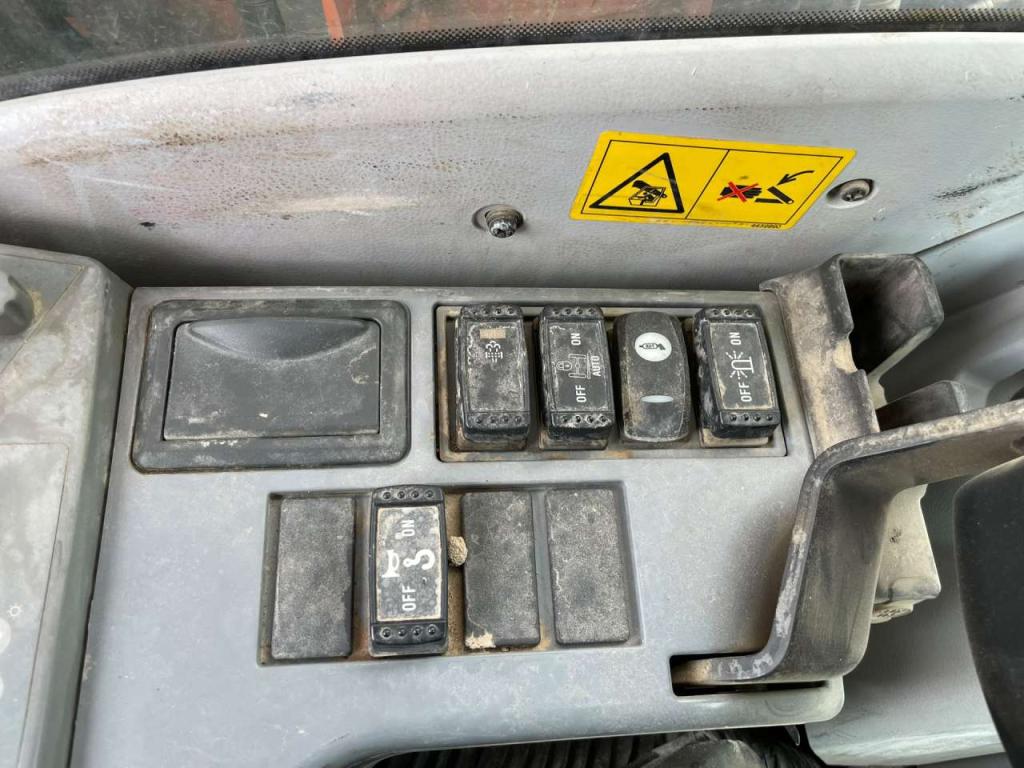 Hitachi ZX190W-6 Foto 22