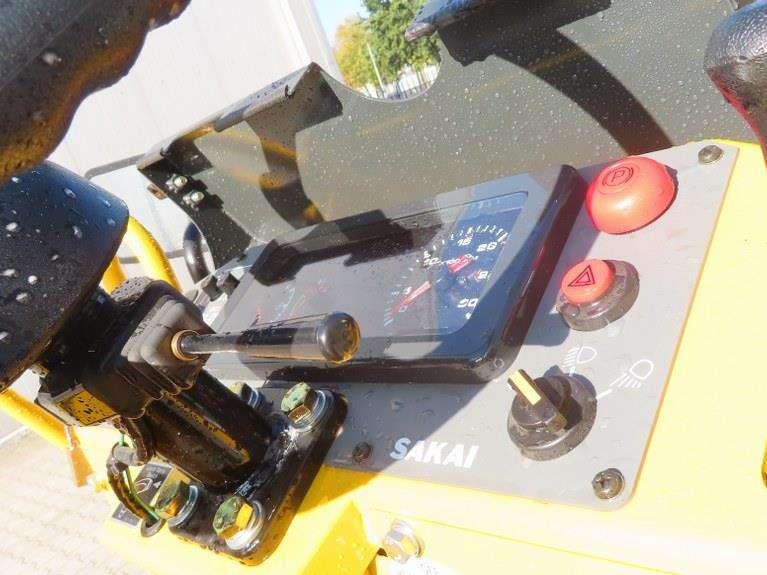Sakai TS160-4 Foto 11