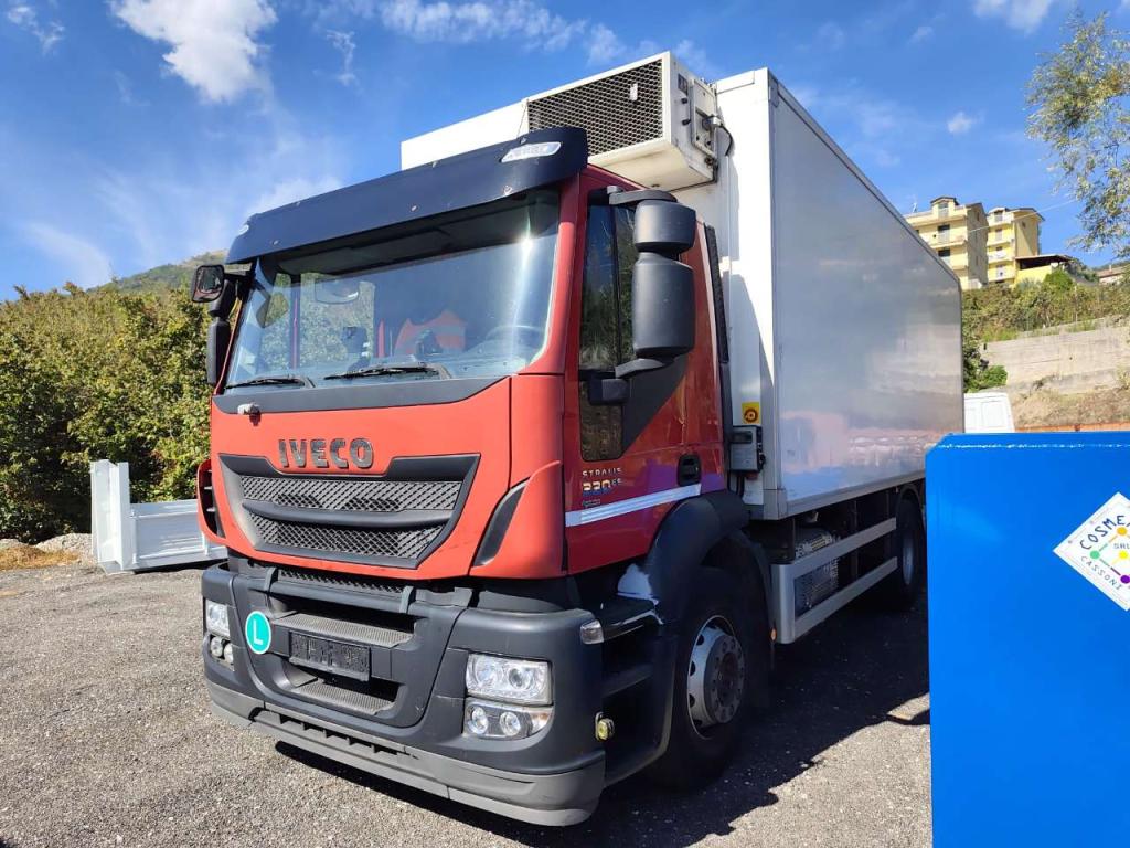 Iveco STRALIS HI-STREET 260S31 Foto 10