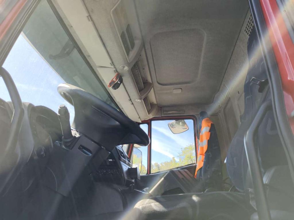Iveco STRALIS HI-STREET 260S31 Foto 7