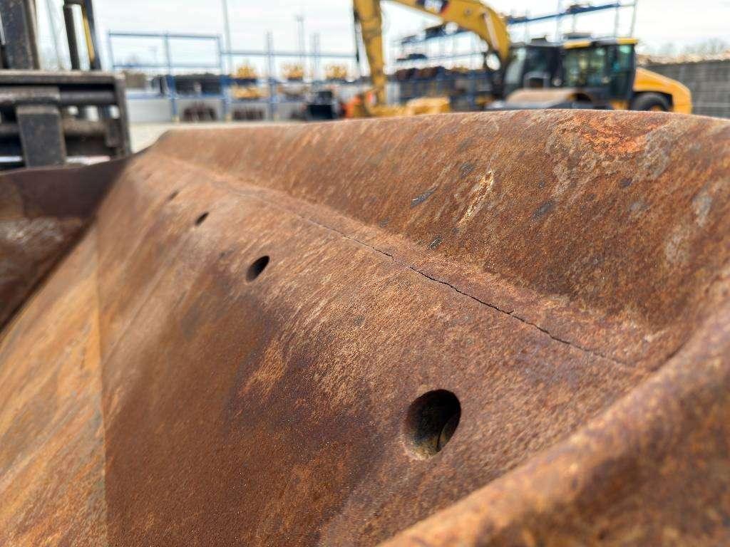 Caterpillar CW40 Foto 23