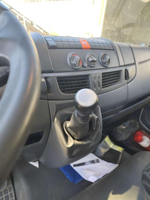 Iveco EUROCARGO 100E18 Foto 6