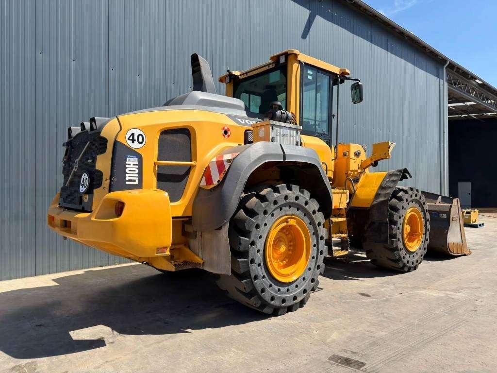 Volvo L110H Foto 4