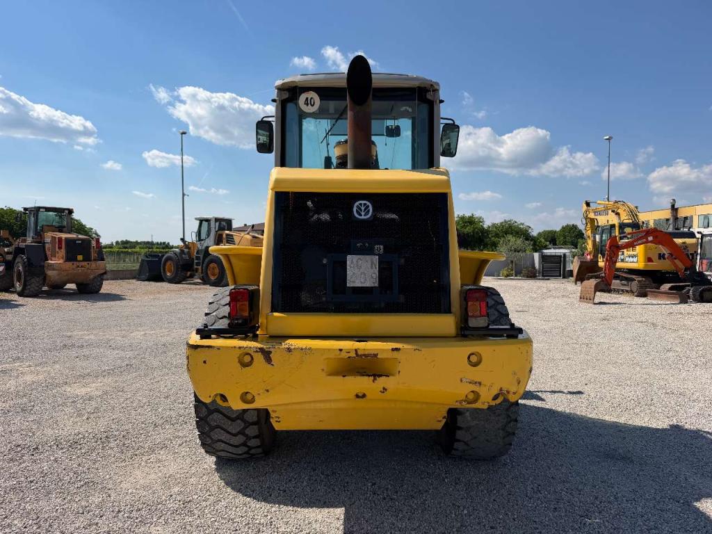 New Holland W170B Foto 2