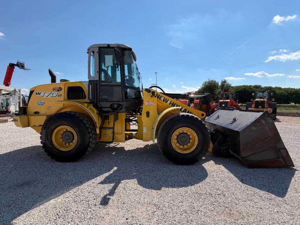 New Holland W170B Foto 4