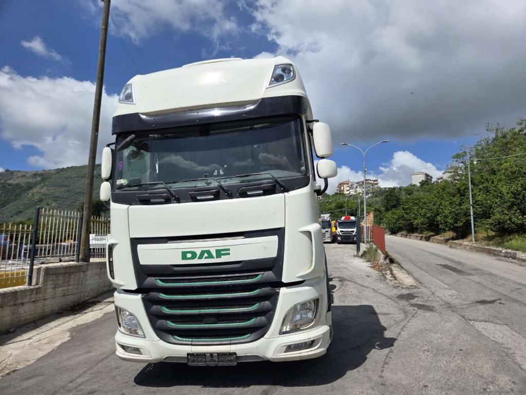 Daf XF440 Foto 26