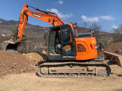 Doosan DX140LCR-5 vendida por Omeco Spa