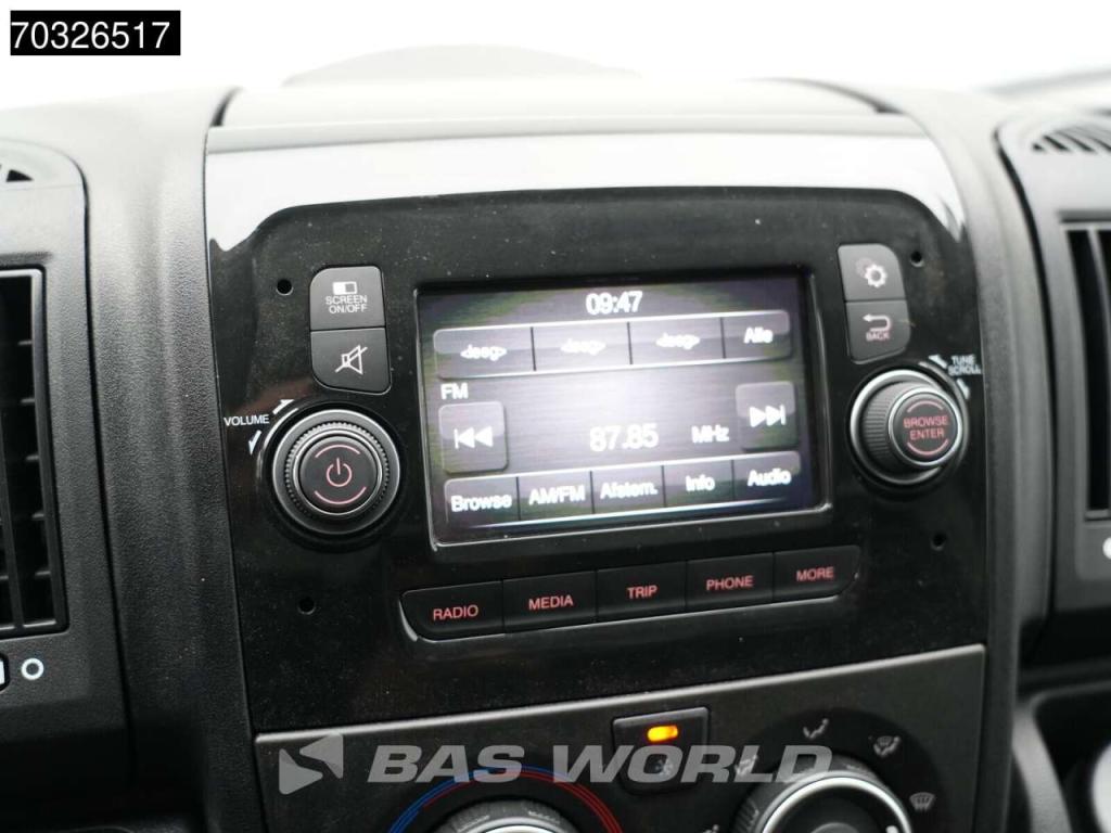 Citroen Jumper 130pk L3H2 Unieke kms!! Airco Cruise Airco Trekhaak Cruise control Foto 14