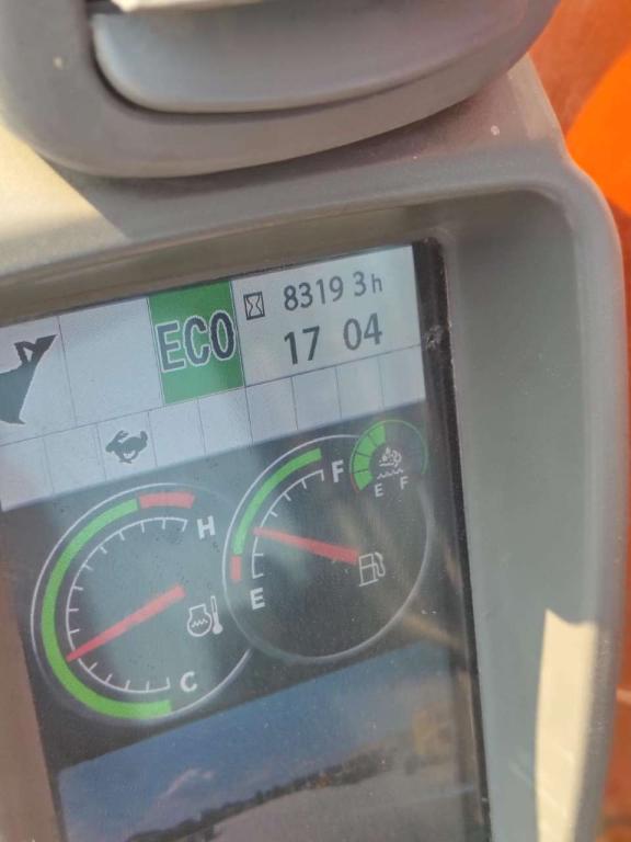 Hitachi ZX 130-6 Foto 26