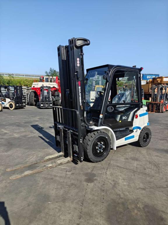EP Equipment EFL30 PRO Foto 1