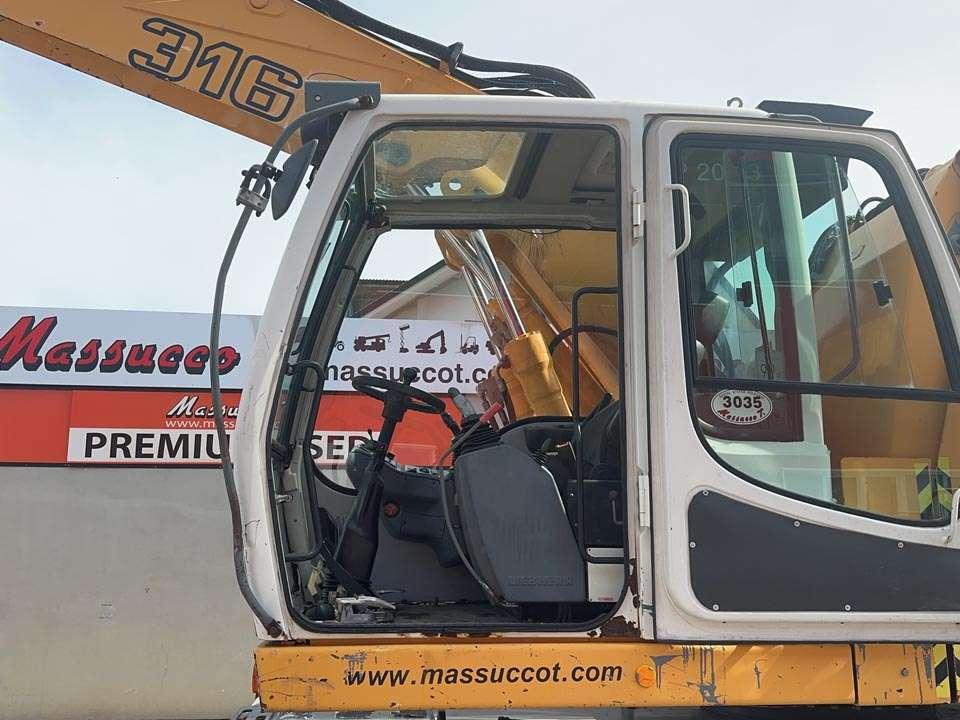 Liebherr A316 Foto 14