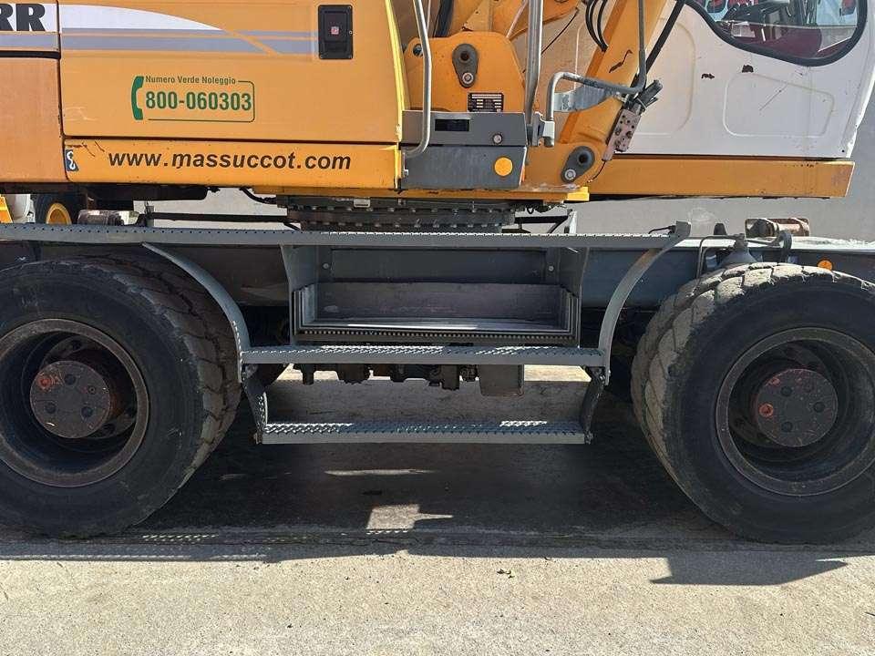 Liebherr A316 Foto 4