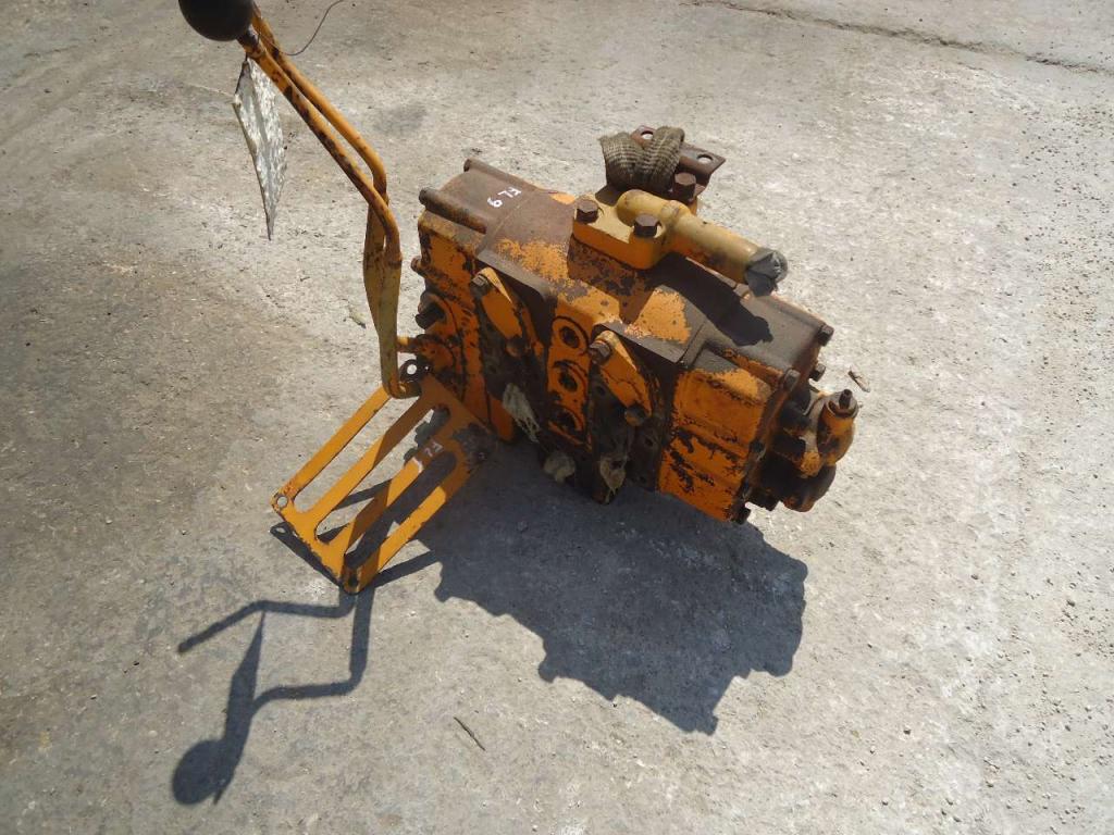 Distribuidor hidraulico para Fiat Allis FL9 Foto 2