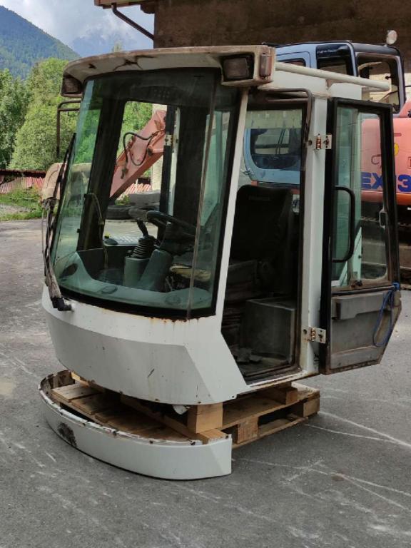 Cabina para Liebherr Serie 4 Foto 1