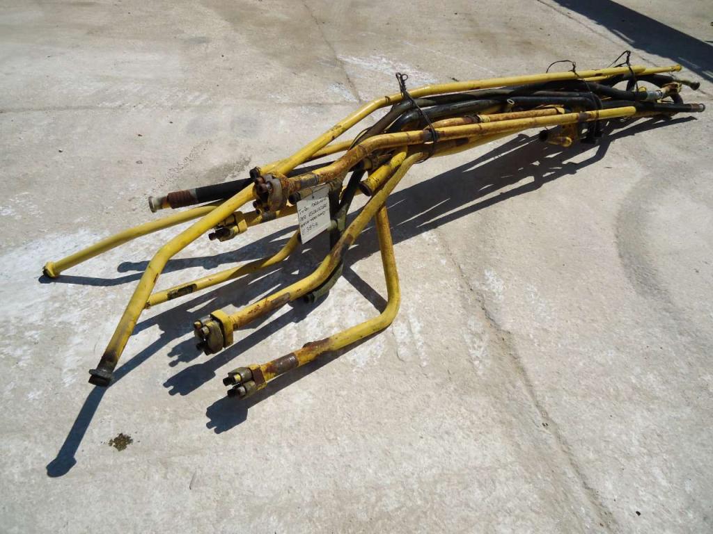 Tubo para New Holland E385B Foto 4