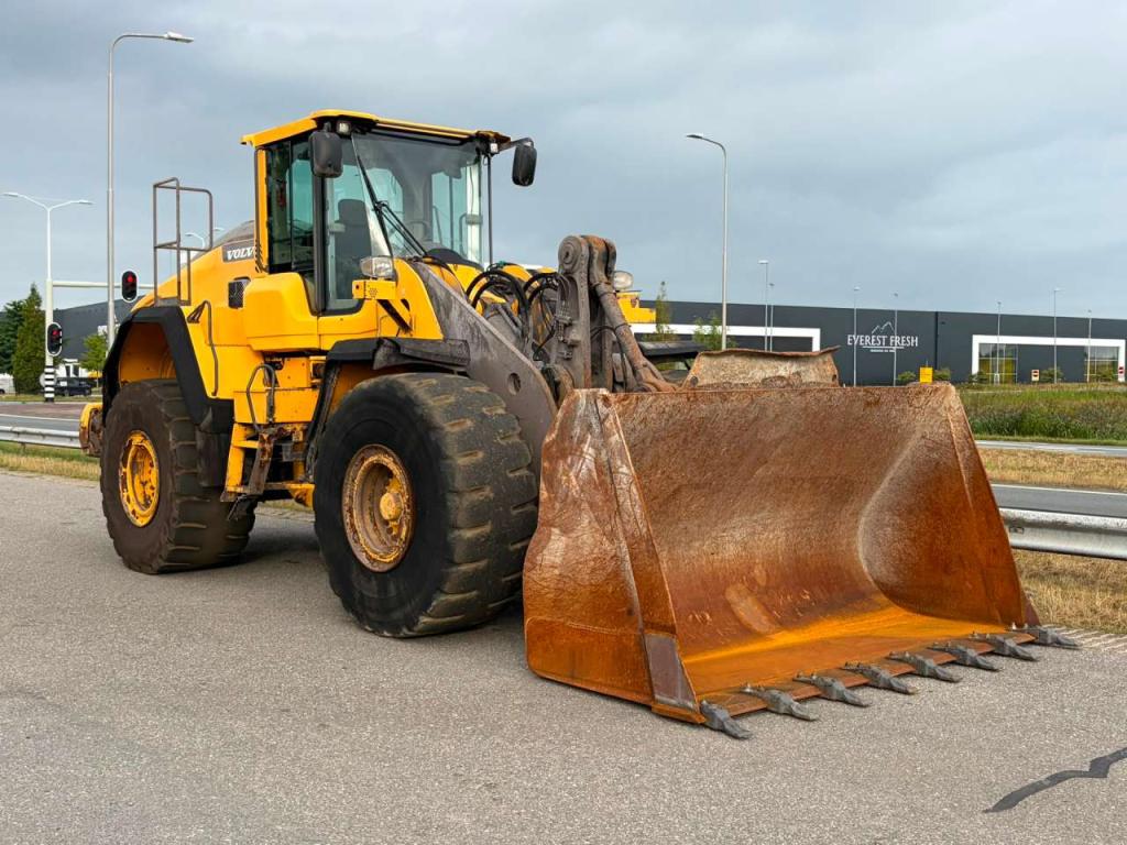 Volvo L150H Foto 7