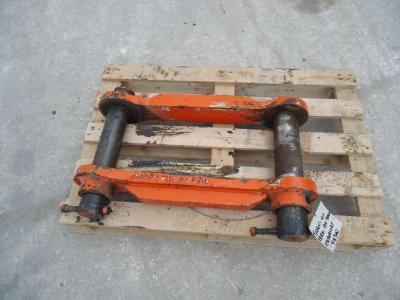 Tirantes y soportes de cierre de cucharas para Fiat Hitachi FH300 vendida por OLM 90 Srl