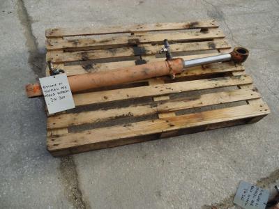 Pistón de dirección para Hitachi ZW310 vendida por OLM 90 Srl