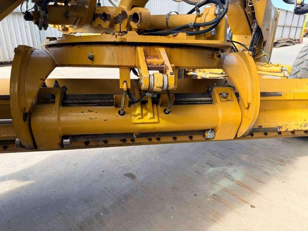 Caterpillar 140M2 Foto 15