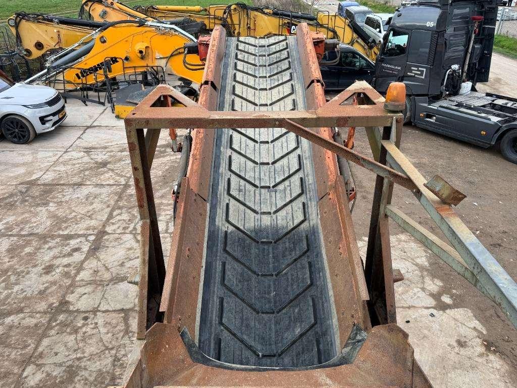 Terex Finlay 883 - Deutz Engine / 2 Side Conveyor Foto 19