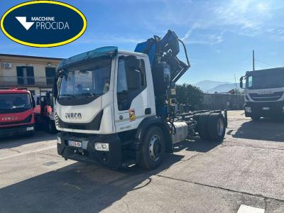 Iveco EUROCARGO CUBE 190-280L vendida por Procida Macchine S.r.l.