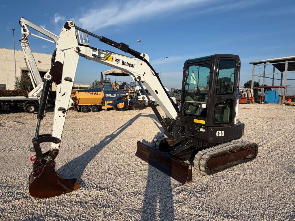 Bobcat E35 Foto 6