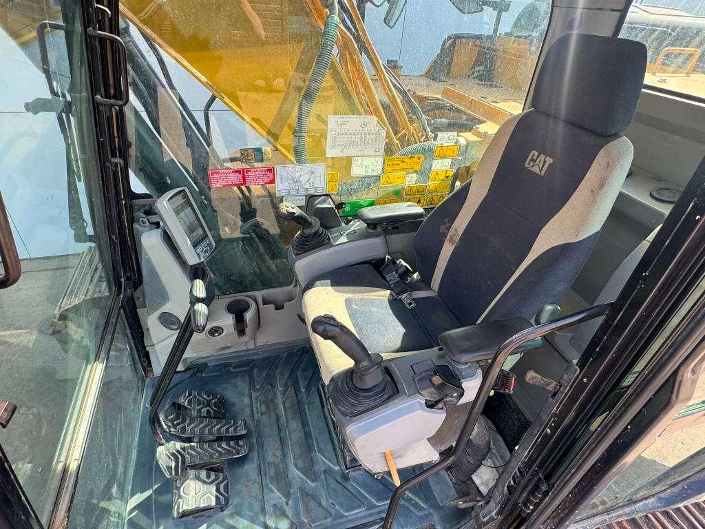 Caterpillar 320FL - New Bucket / Hammer Lines / Camera Foto 8