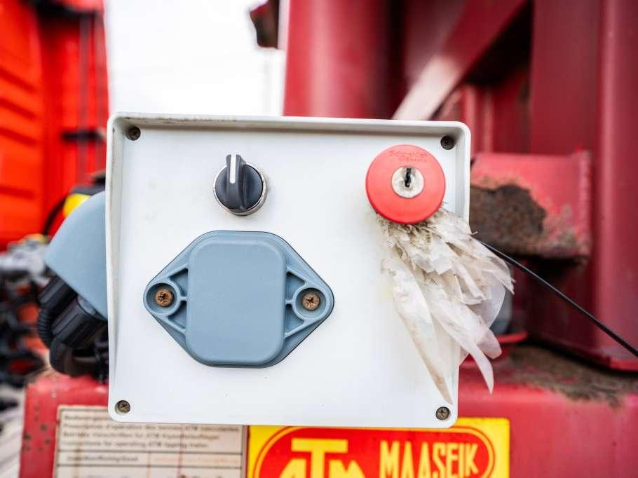A.T.M. A.T.M.- OKHS18/20D - HYDR. ACHTERDEUR Foto 15