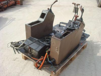 Subcabina con servomandos para Fiat Hitachi FH150-FH200-FH220-FH270-FH300 vendida por OLM 90 Srl