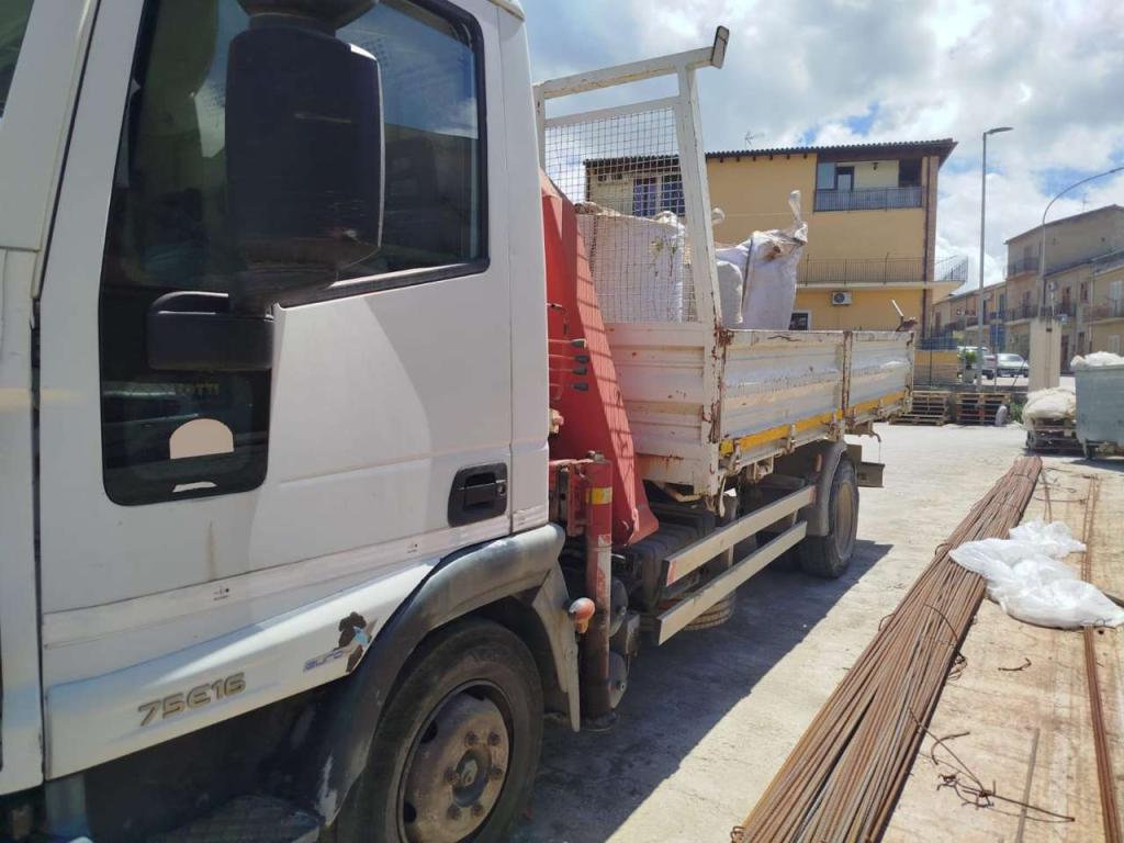 Iveco 75E15 Foto 3