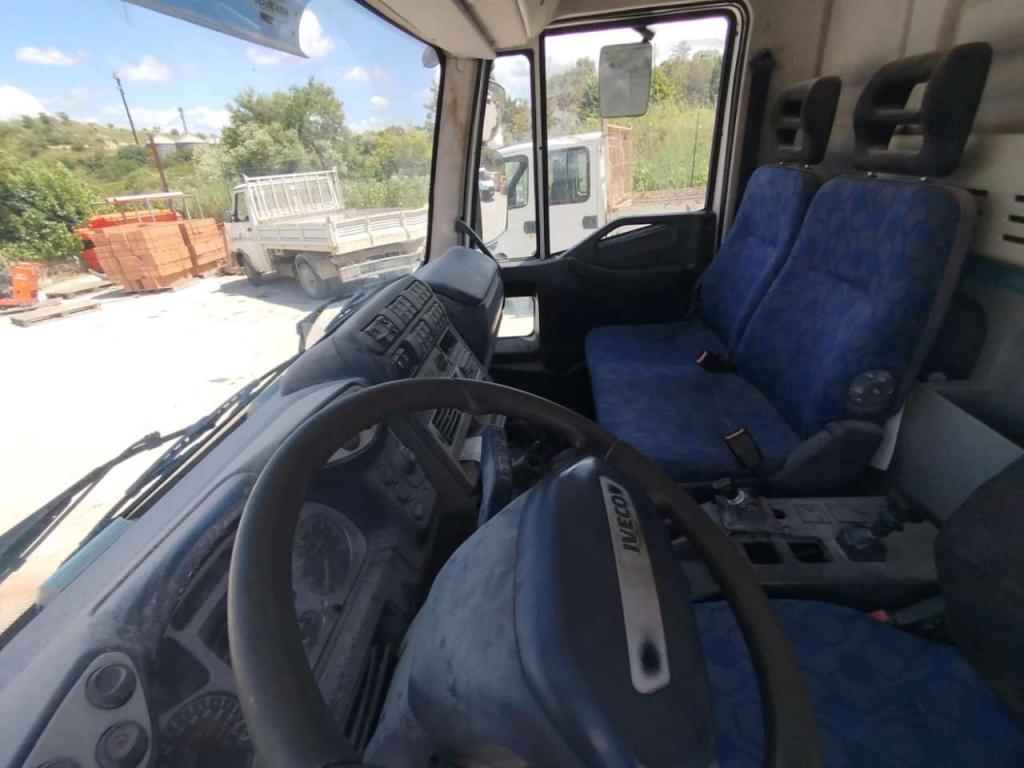Iveco 75E15 Foto 5