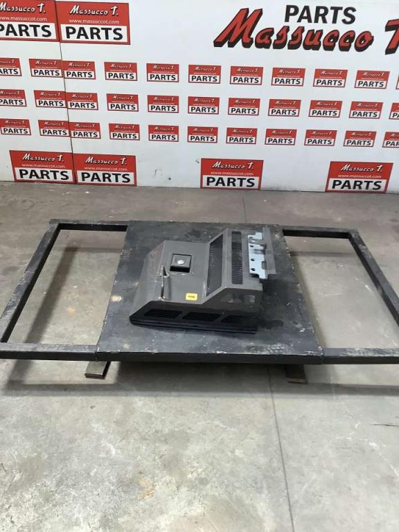 Capó y panel de carrocería para Hitachi ZX135US-7 Foto 1