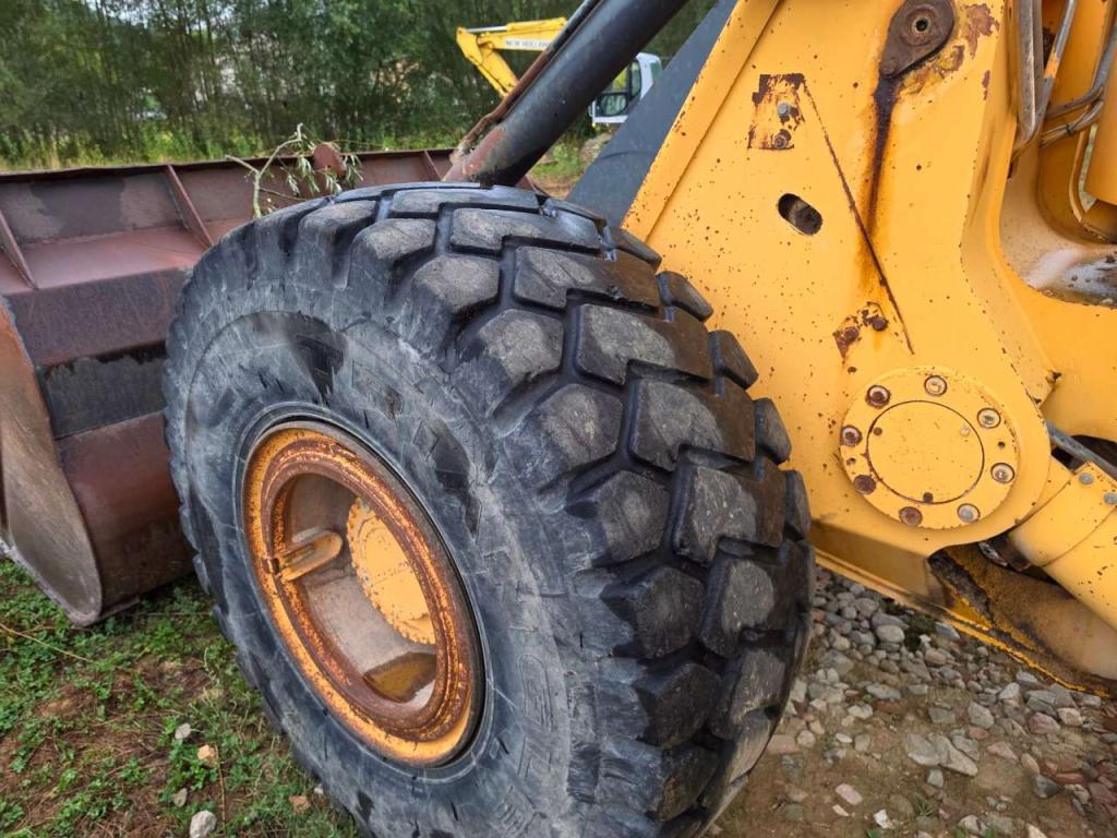 Volvo L120 Foto 12