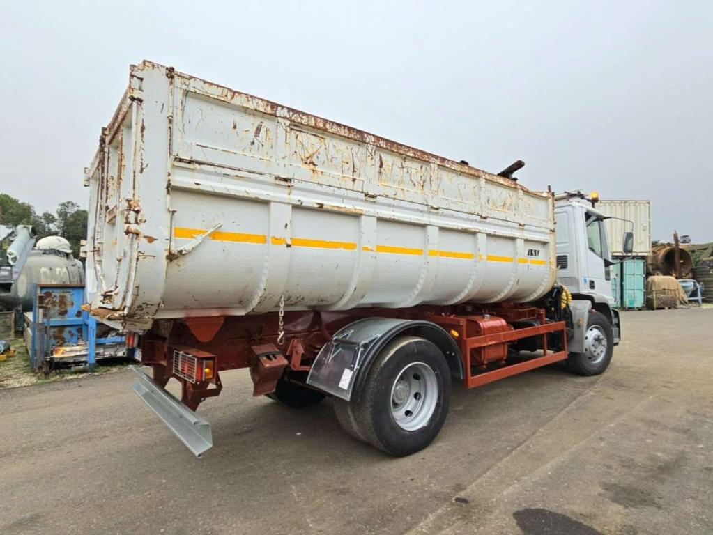 Iveco EUROCARGO 150E21 Foto 14