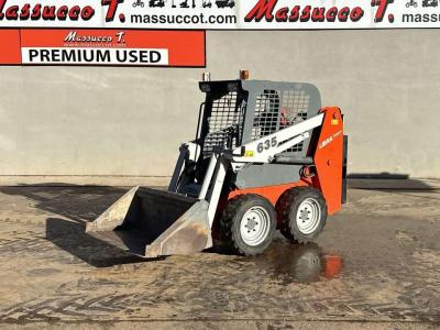 Libra 635 vendida por Massucco T. Srl