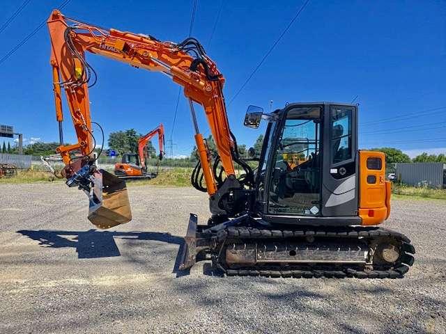 Hitachi Zaxis 85 USB-5, braccio triplice Foto 1