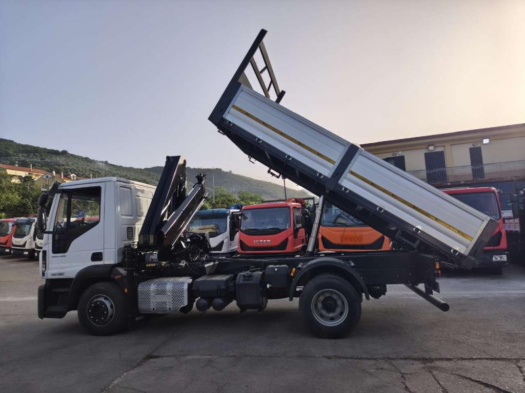Iveco EUROCARGO 140-250 Foto 11