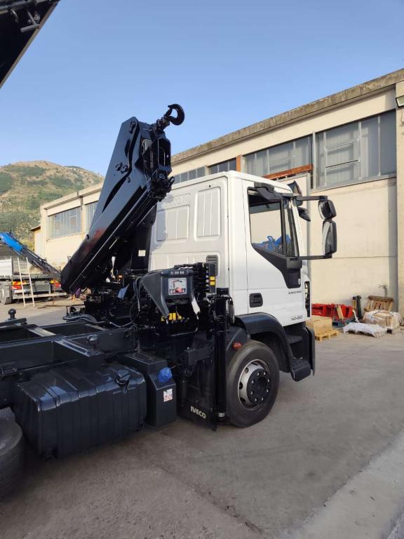 Iveco EUROCARGO 140-250 Foto 16