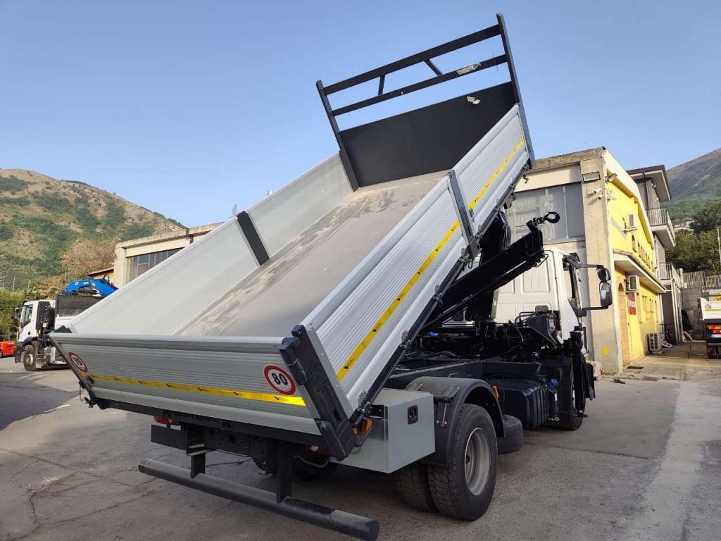 Iveco EUROCARGO 140-250 Foto 19