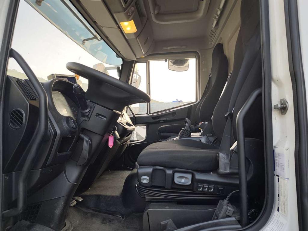Iveco EUROCARGO 140-250 Foto 3