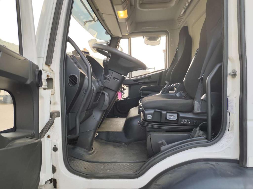 Iveco EUROCARGO 140-250 Foto 4