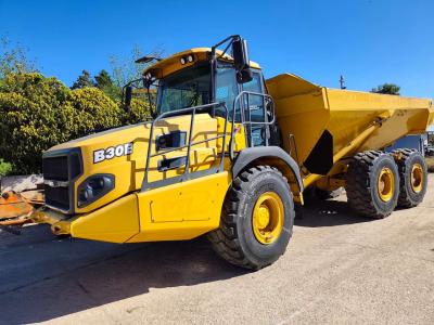 Bell B30E vendida por Omeco Spa