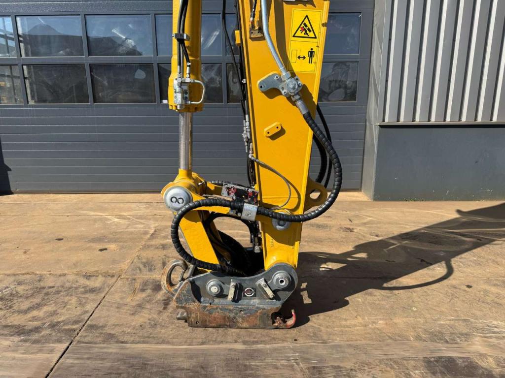 Liebherr R926NLC Foto 9