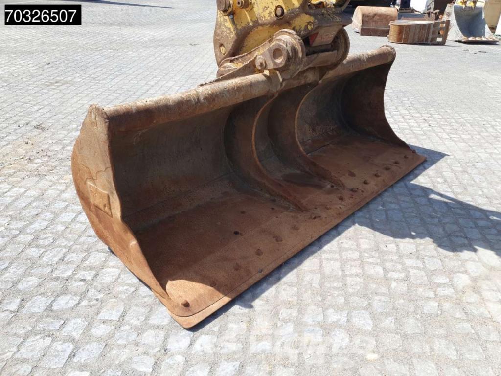 Caterpillar 320 07B Foto 19