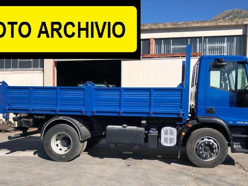 Iveco EUROCARGO CUBE 190EL28 Foto 4