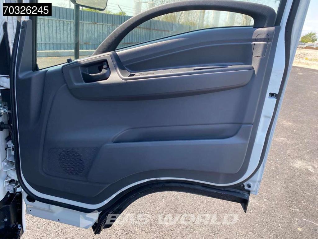Isuzu M30 5.2 4X2 Foto 23