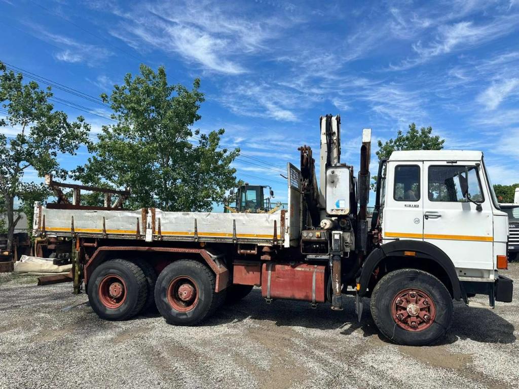 Fiat Iveco 330 26 Foto 8