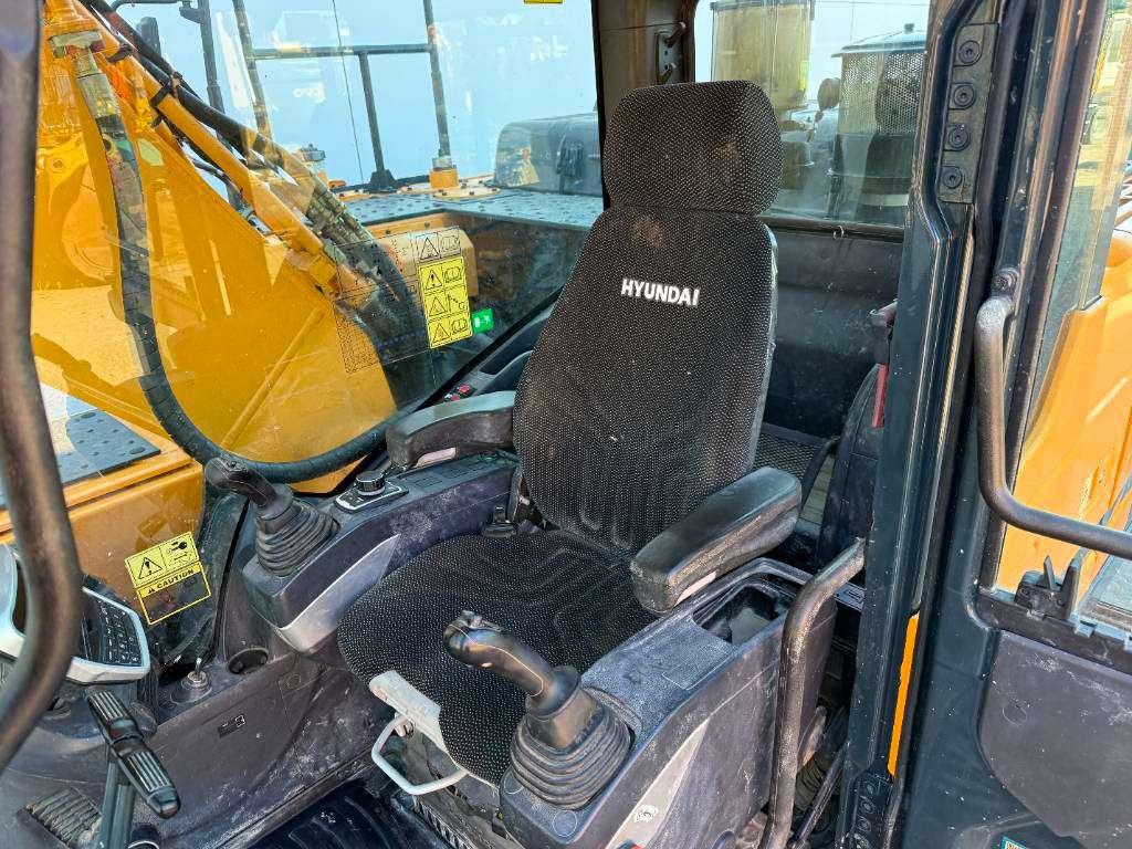 Hyundai HX220L - 360° Camera / Automatic Greasing Foto 8
