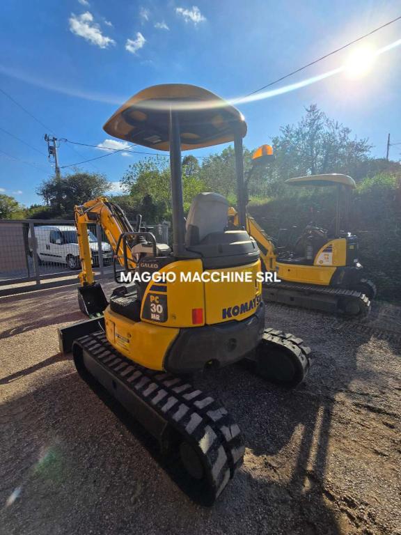 Komatsu PC30 MR-3 Foto 4